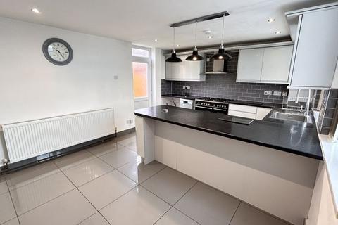 3 bedroom terraced house for sale, Burrelton Way, Great Barr, Birmingham, B43 5JJ