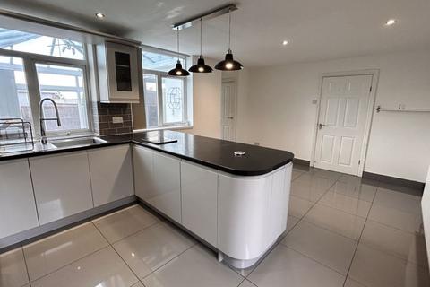 3 bedroom terraced house for sale, Burrelton Way, Great Barr, Birmingham, B43 5JJ