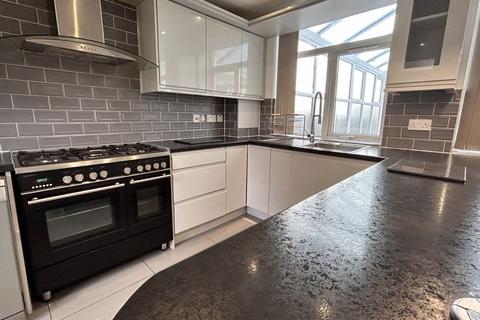 2 Burrelton Way, Birmingham, B43 5JJ