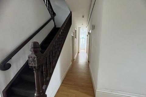 undefined, Gledholt Road, Huddersfield