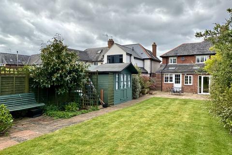 3 bedroom semi-detached house for sale, Bloxham Road, Banbury