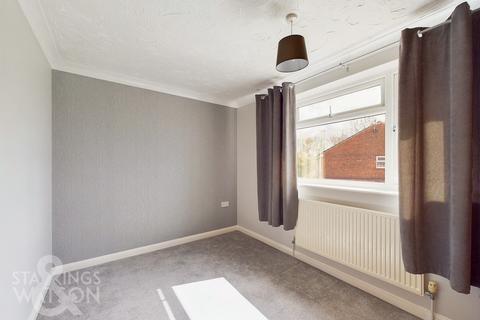 2 bedroom end of terrace house for sale, Tennyson Way, Thetford