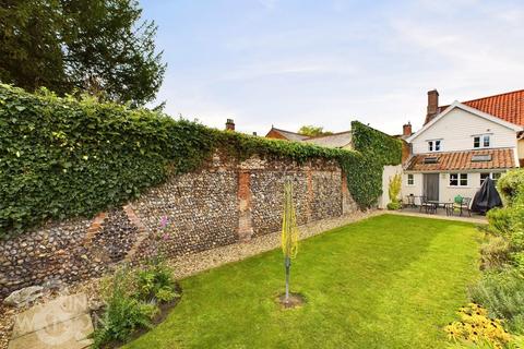 4 bedroom cottage for sale, Bond Street, Hingham, Norwich