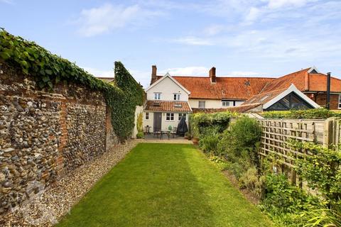 4 bedroom cottage for sale, Bond Street, Hingham, Norwich