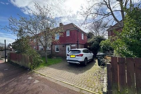 3 bedroom terraced house for sale, Cragside, High Heaton