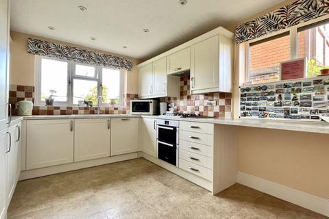 4 bedroom detached house for sale, Toms Close, Chard, Somerset TA20