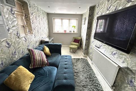 25 Merlin Close, Waltham Abbey, EN9 3NG