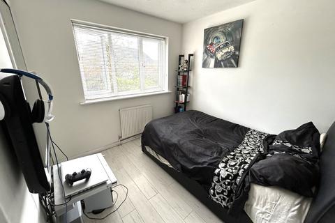 25 Merlin Close, Waltham Abbey, EN9 3NG