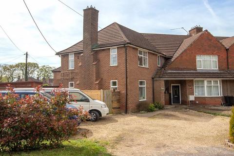 3 bedroom end of terrace house for sale, Salisbury Road, Totton