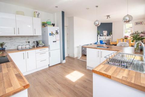 3 bedroom end of terrace house for sale, Salisbury Road, Totton
