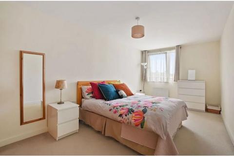 1 bedroom flat for sale, Station Road, Harrow