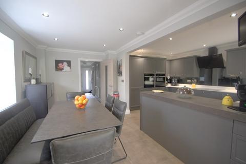 1 Crossways, Tolleshunt Major, Maldon, CM9 8FD