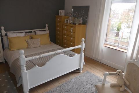 36 Counthill Road, Oldham, OL4 2PB