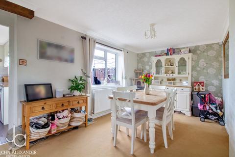 1 Cedar Avenue, Tiptree, Colchester, CO5 0NR