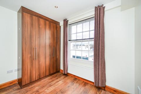 2 bedroom maisonette to rent, Devonshire Place, Brighton