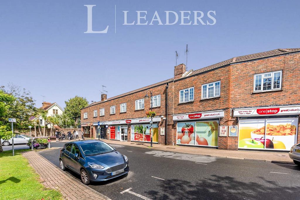 North Lane, East Preston 2 bed flat £950 pcm (£219 pw)