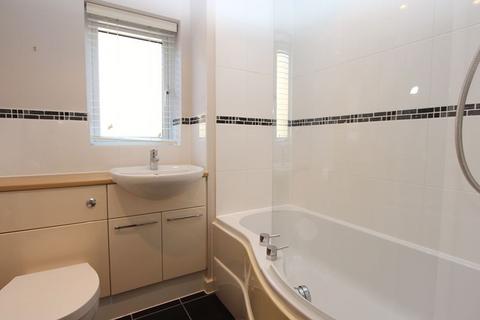 77 Avington Way, Sherfield On Loddon, Hook, RG27 0AY