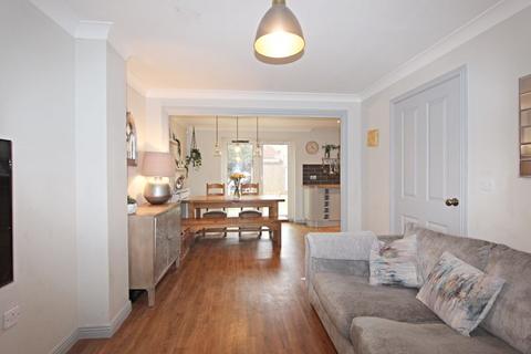 36 Upper Stroud Close, Chineham, Basingstoke, RG24 8EG