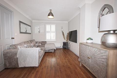 36 Upper Stroud Close, Chineham, Basingstoke, RG24 8EG