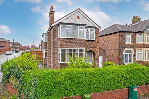 3 bedroom detached house for sale, Chester Road, Warrington