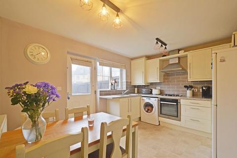 2 Hammer Drive, St Austell, PL25 3FL