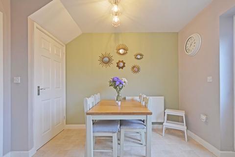 2 Hammer Drive, St Austell, PL25 3FL