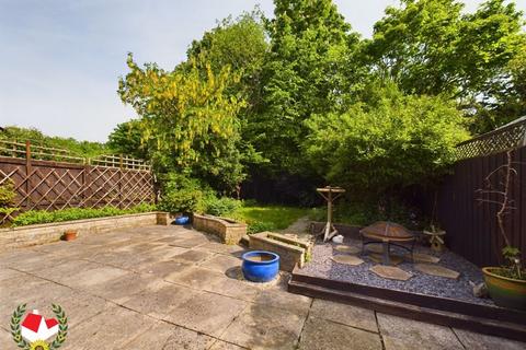 16 Whaddon Way, Tuffley, Gloucester, GL4 0QD