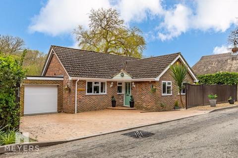 3 bedroom detached house for sale, Lower Ashley Road, New Milton, BH25