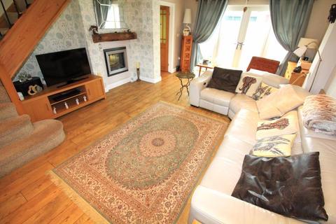 2 bedroom semi-detached house for sale, Bull Street, Dudley DY3