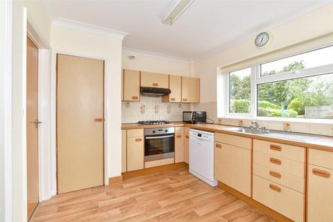 12a Applefield, Crawley, RH10 8BJ