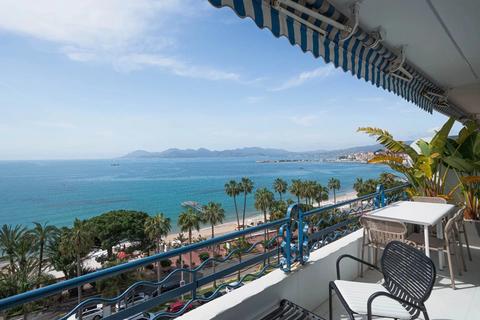 2 bedroom flat, Cannes, 06400, France