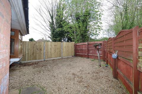 10 Kelling Close, Luton, LU2 7ET