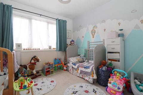 54 Deep Denes, Luton, LU2 7SU