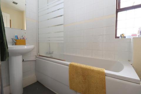 90 Hedley Rise, Luton, LU2 8UU