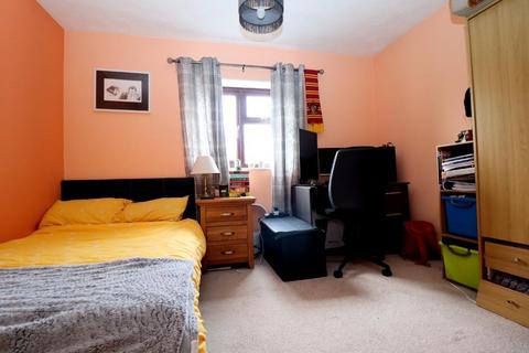 90 Hedley Rise, Luton, LU2 8UU