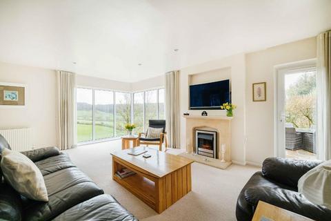 3 Crawley Lane, Uley, Dursley, GL11 5BJ