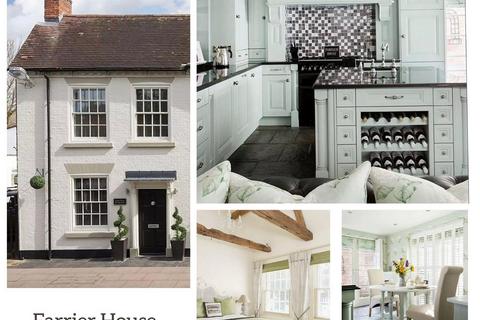 2 bedroom cottage to rent, High Street, Henley-in-arden B95