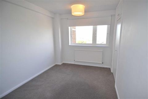 2 bedroom flat to rent, Cranmer Road, London E7