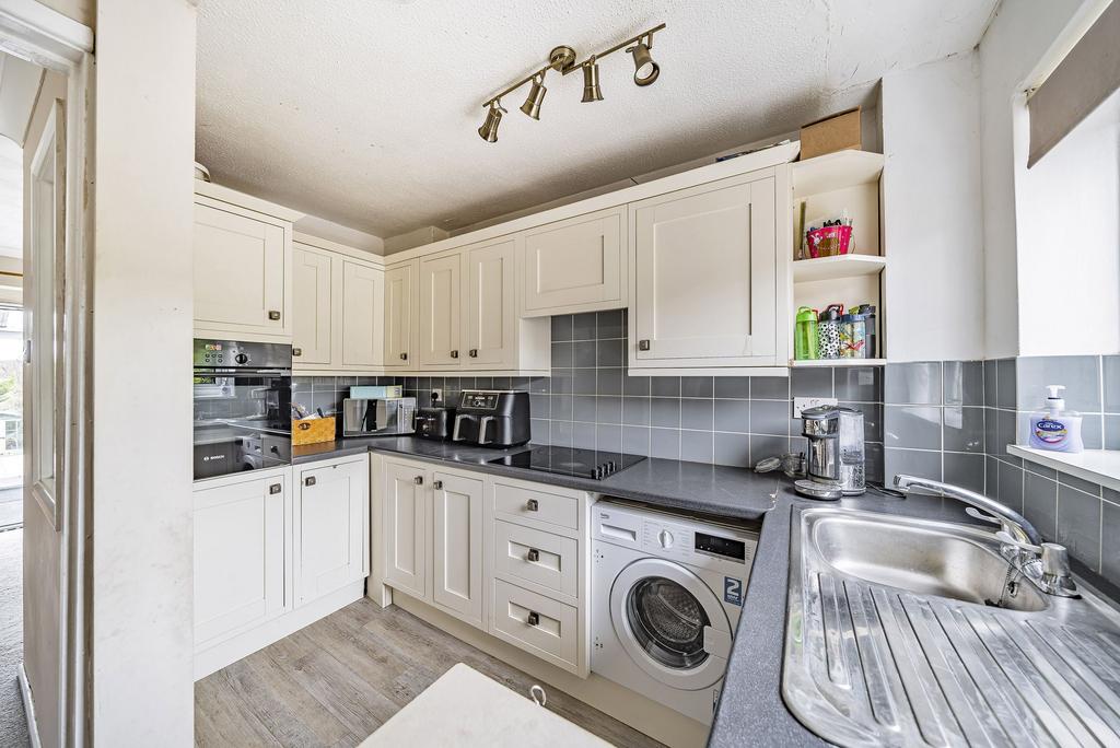 Kitchen (1)