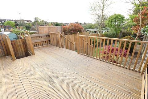 4 Castle Terrace, Rayleigh, SS6 7HF