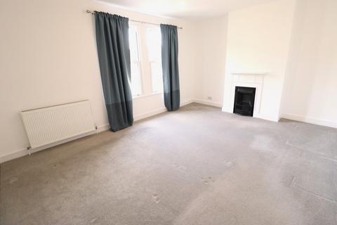 4 Castle Terrace, Rayleigh, SS6 7HF