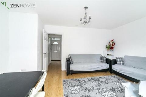 3 bedroom maisonette for sale, London E4