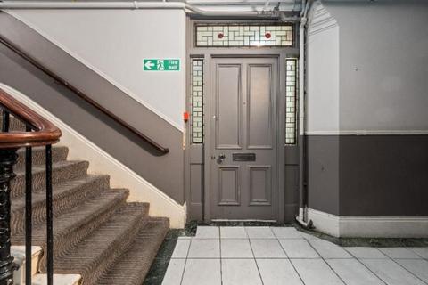 5 bedroom flat for sale, Flat B, Hyde Park Mansions, Cabbell Street, London, NW1
