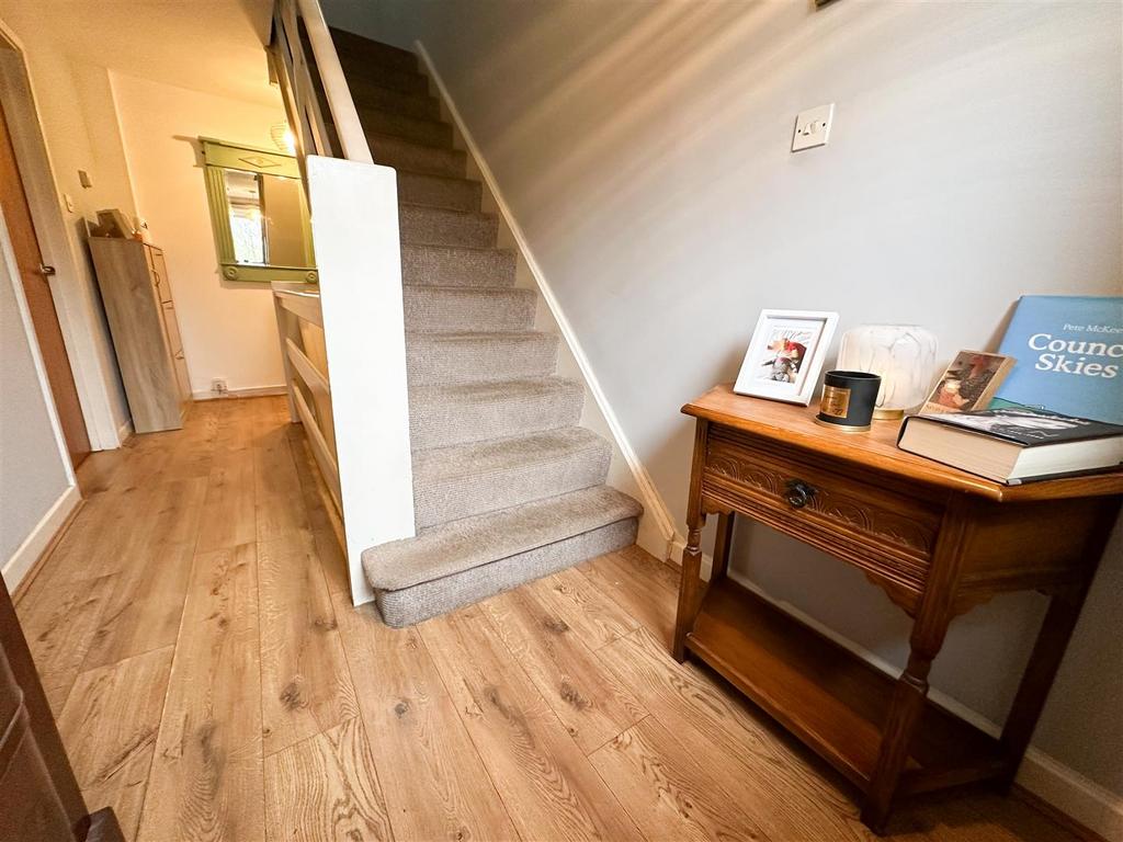 First floor landing and stairs
