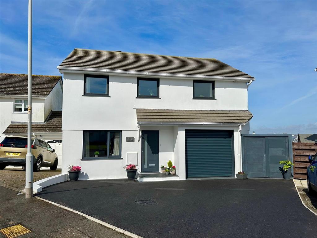 Tapson Drive, Plymouth PL9 4 bed detached house £700,000