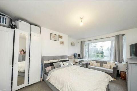2 bedroom maisonette for sale, Clymping Dene, Feltham