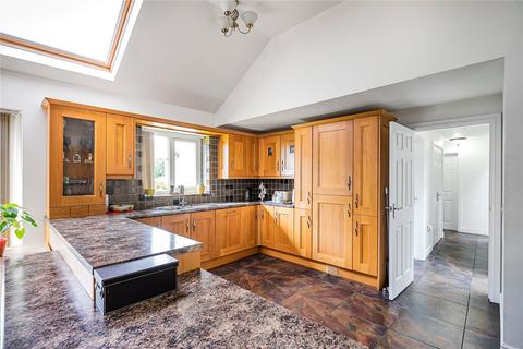 4 bedroom detached house for sale, Selby Road, Garforth, Leeds, West Yorkshire