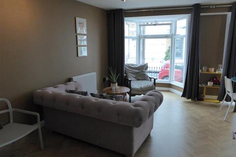 1 bedroom flat for sale, Royal Road, Ramsgate CT11