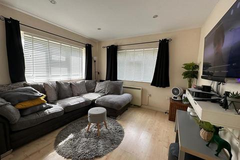 1 bedroom flat to rent, Spencer Way, Maidstone ME15