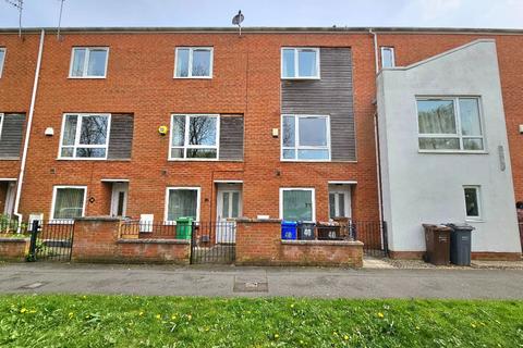 4 bedroom townhouse to rent, Lauderdale Crescent, Grove Village, Manchester, M13